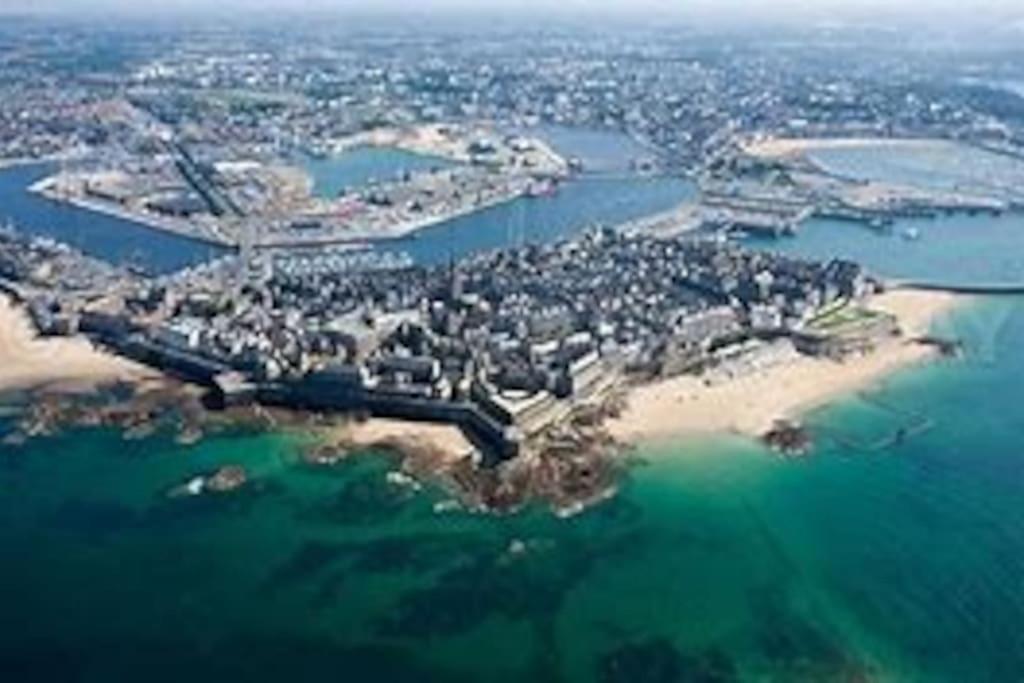Gite Ti Mad Entre Saint-Malo Et Le Mont St Michel Bonnemain Esterno foto